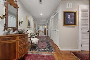 750 NW Westover Square, Portland, OR 97210 - Photo 5