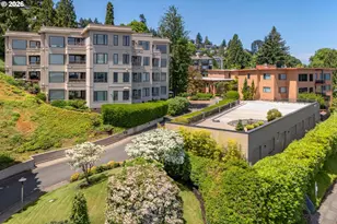 750 NW Westover Square, Portland, OR 97210 - Photo 47