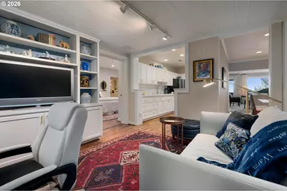 750 NW Westover Sq, Portland, OR 97210 - Photo 29