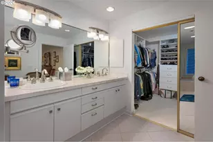 750 NW Westover Square, Portland, OR 97210 - Photo 37