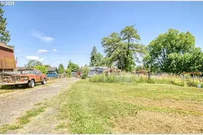 33812 Berg Rd, Warren, OR 97053 - Photo 21