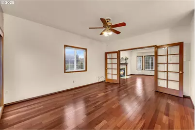 13107 SE 26th St, Vancouver, WA 98683 - Photo 17