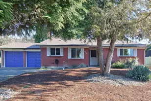 8868 SE Owen Dr, Happy Valley, OR 97086 - Photo 1