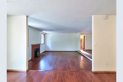 8868 SE Owen Dr, Happy Valley, OR 97086 - Photo 11