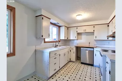 8868 SE Owen Dr, Happy Valley, OR 97086 - Photo 15