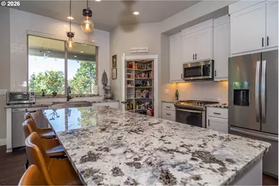 1232 Southridge Way, Roseburg, OR 97470 - Photo 7