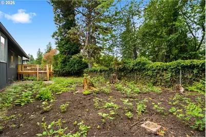 7185 SW Leslie St, Portland, OR 97223 - Photo 45