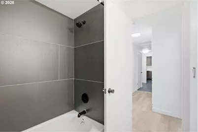 7185 SW Leslie St, Portland, OR 97223 - Photo 25