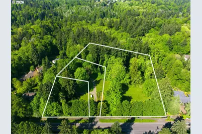 12645 S Terwilliger Blvd, Portland, OR 97219 - Photo 1