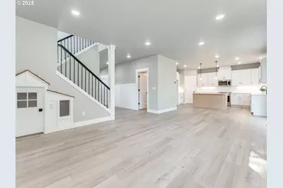 2205 NW 69th St, Vancouver, WA 98660 - Photo 11