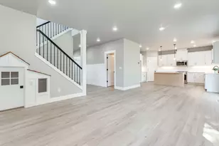 2205 NW 69th St, Vancouver, WA 98660 - Photo 11