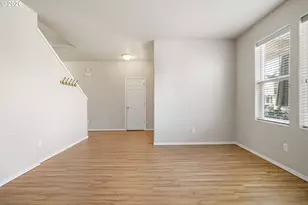 1159 Throne Dr, Eugene, OR 97402 - Photo 3