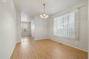 1159 Throne Dr, Eugene, OR 97402 - Photo 7