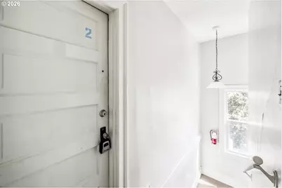 2204 NE 7th Ave, Portland, OR 97212 - Photo 17