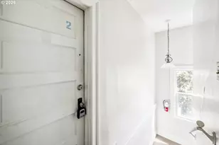 2204 NE 7th Ave, Portland, OR 97212 - Photo 17