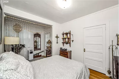 2204 NE 7th Ave, Portland, OR 97212 - Photo 11