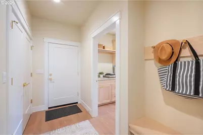 28356 Siesta Ln, Eugene, OR 97402 - Photo 35
