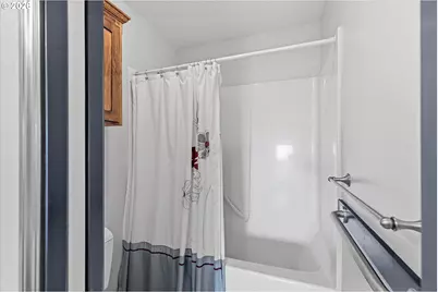 561 NW Evans St, Sheridan, OR 97378 - Photo 9