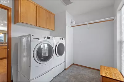 561 NW Evans St, Sheridan, OR 97378 - Photo 7