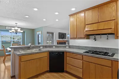 561 NW Evans St, Sheridan, OR 97378 - Photo 5