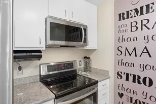 10800 SE 17th Circle, Vancouver, WA 98664 - Photo 11