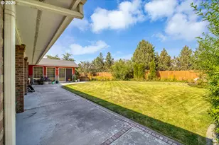 200 SE Crestview Ln, Madras, OR 97741 - Photo 45