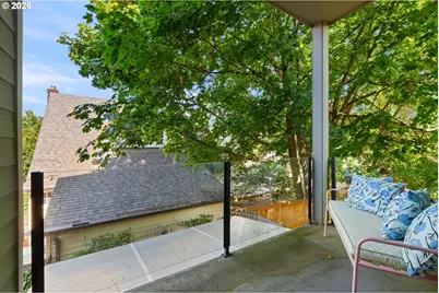 325 N Emerson St #D, Portland, OR 97217 - Photo 25