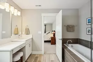 1250 29th St, Hood River, OR 97031 - Photo 37