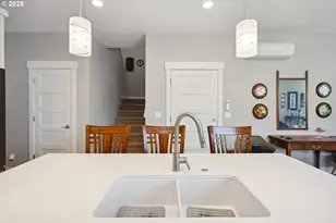 1250 29th St, Hood River, OR 97031 - Photo 13