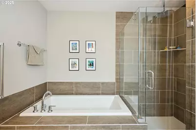 1250 29th St, Hood River, OR 97031 - Photo 33