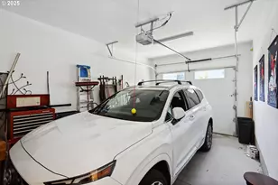 1250 29th St, Hood River, OR 97031 - Photo 15