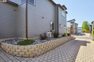 1250 29th St, Hood River, OR 97031 - Photo 47