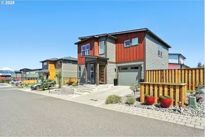 1250 29th St, Hood River, OR 97031 - Photo 1