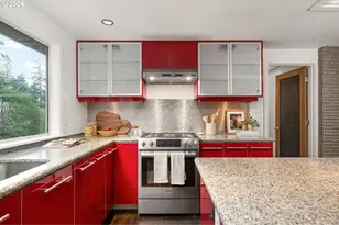 845 Palisades Terrace Dr, Lake Oswego, OR 97034 - Photo 9