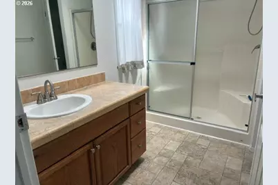 926 Fulton Ave, Coos Bay, OR 97420 - Photo 17