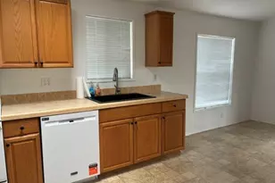926 Fulton Ave, Coos Bay, OR 97420 - Photo 7