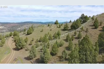 27823 Muse Rd, Mount Vernon, OR 97865 - Photo 13