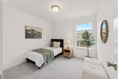 3327 SE Triumph Ave, Hillsboro, OR 97123 - Photo 17