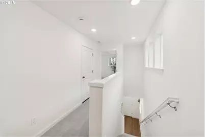 3327 SE Triumph Ave, Hillsboro, OR 97123 - Photo 21