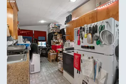 2612 Esther St, Vancouver, WA 98660 - Photo 9