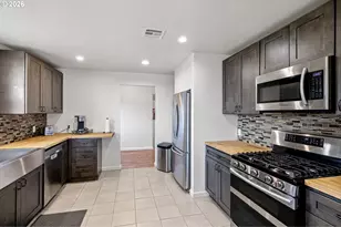 1409 Clark Ave, Cottage Grove, OR 97424 - Photo 17