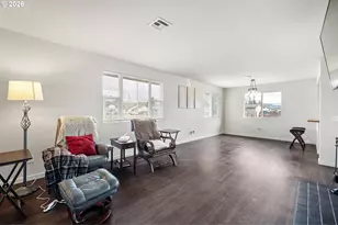 1409 Clark Ave, Cottage Grove, OR 97424 - Photo 9