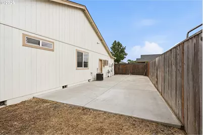 7410 Desert View Dr, White City, OR 97503 - Photo 31