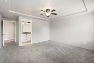 7410 Desert View Dr, White City, OR 97503 - Photo 13