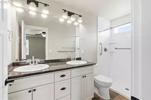 7410 Desert View Dr, White City, OR 97503 - Photo 15