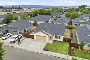 7410 Desert View Dr, White City, OR 97503 - Photo 33