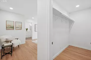 7250 SW Canyon Rd, Portland, OR 97225 - Photo 23