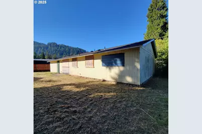 47785 Chubb Ct, Oakridge, OR 97463 - Photo 23