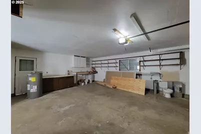 47785 Chubb Ct, Oakridge, OR 97463 - Photo 15