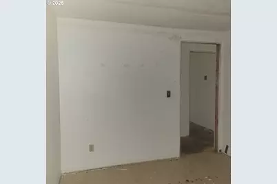 47785 Chubb Ct, Oakridge, OR 97463 - Photo 11